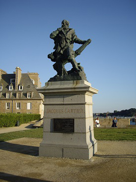 LES 5 ARRÊTS INDISPENSABLES SUR LES REMPARTS DE SAINT-MALO